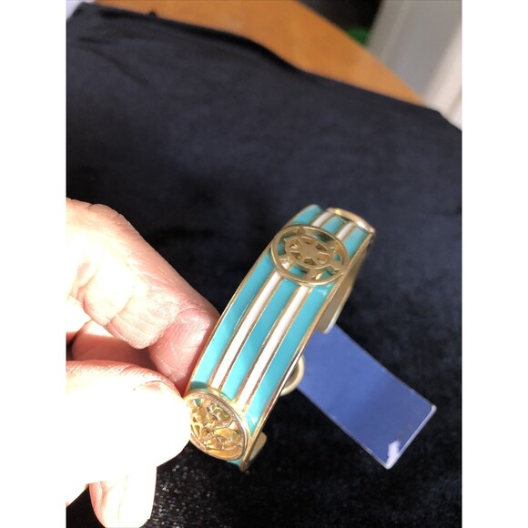 NWT Vineyard Haven Bracelet Cuff Turquoise Color Shells w/ Crystal - Picture 5 of 9
